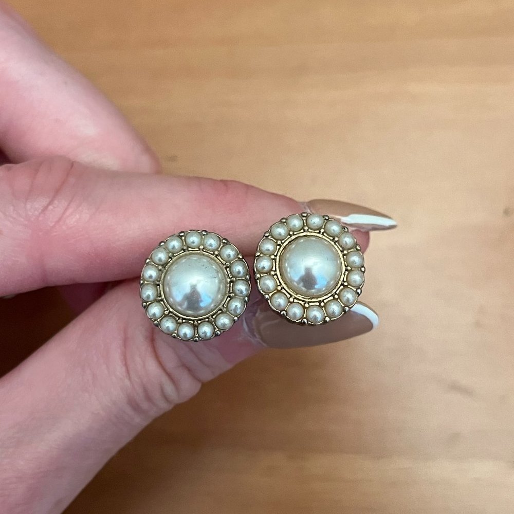 Gold and Pearl Circle Earrings